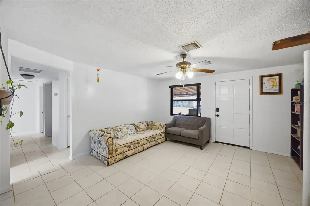 14853 56th Street N Clearwater FL 33760