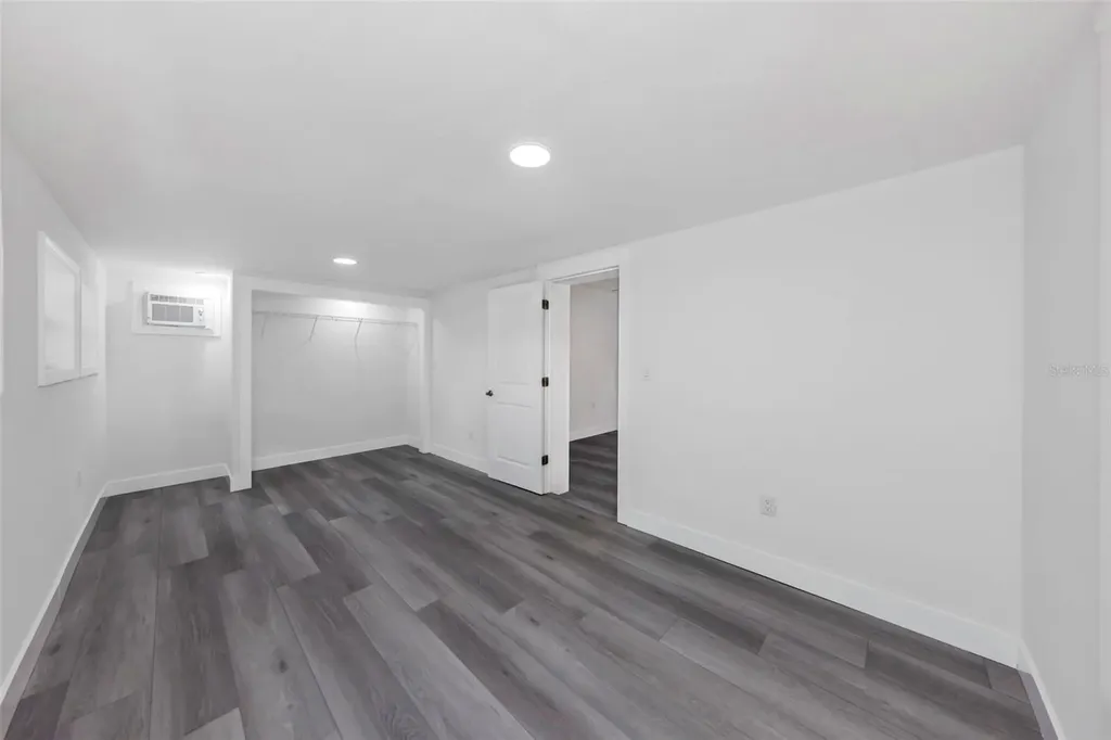 360 57th Street N St Petersburg FL 33710