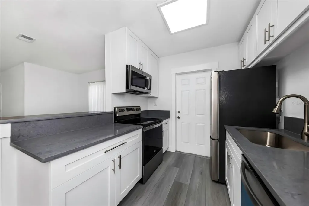 360 57th Street N St Petersburg FL 33710