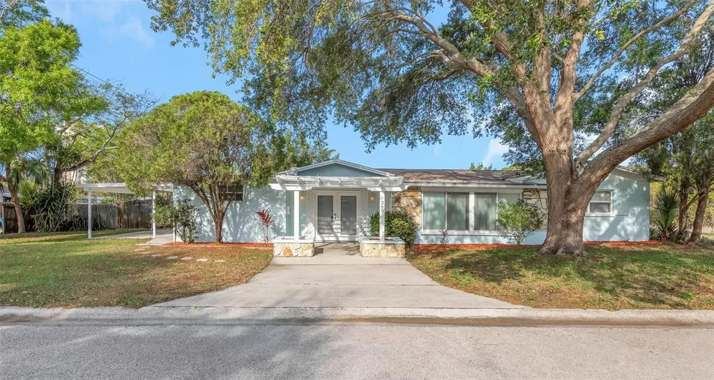 360 57th Street N St Petersburg FL 33710