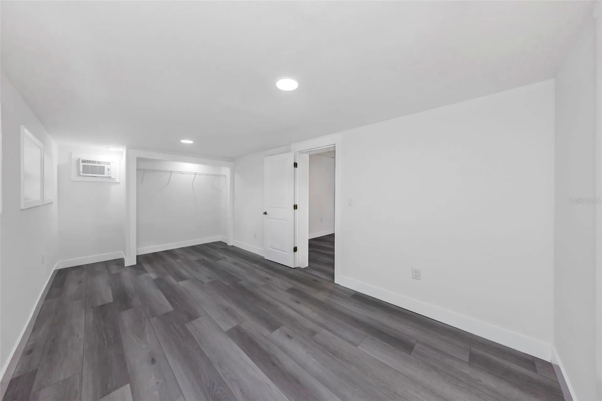 360 57th Street N St Petersburg FL 33710