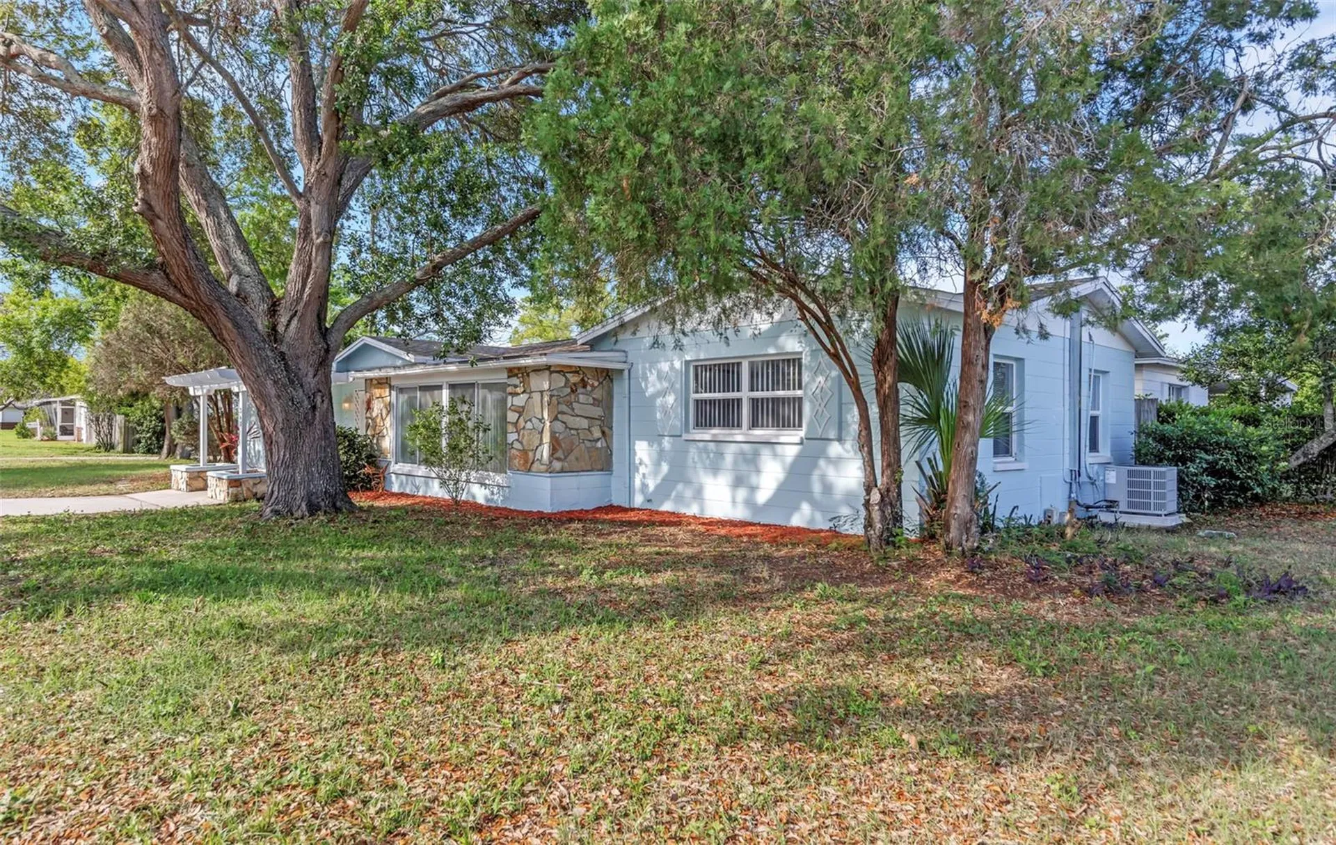360 57th Street N St Petersburg FL 33710