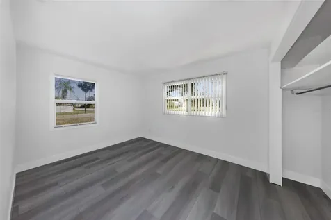 360 57th Street N St Petersburg FL 33710
