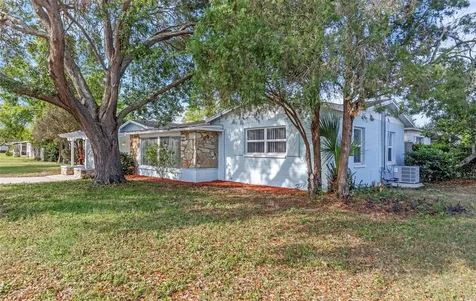 360 57th Street N St Petersburg FL 33710