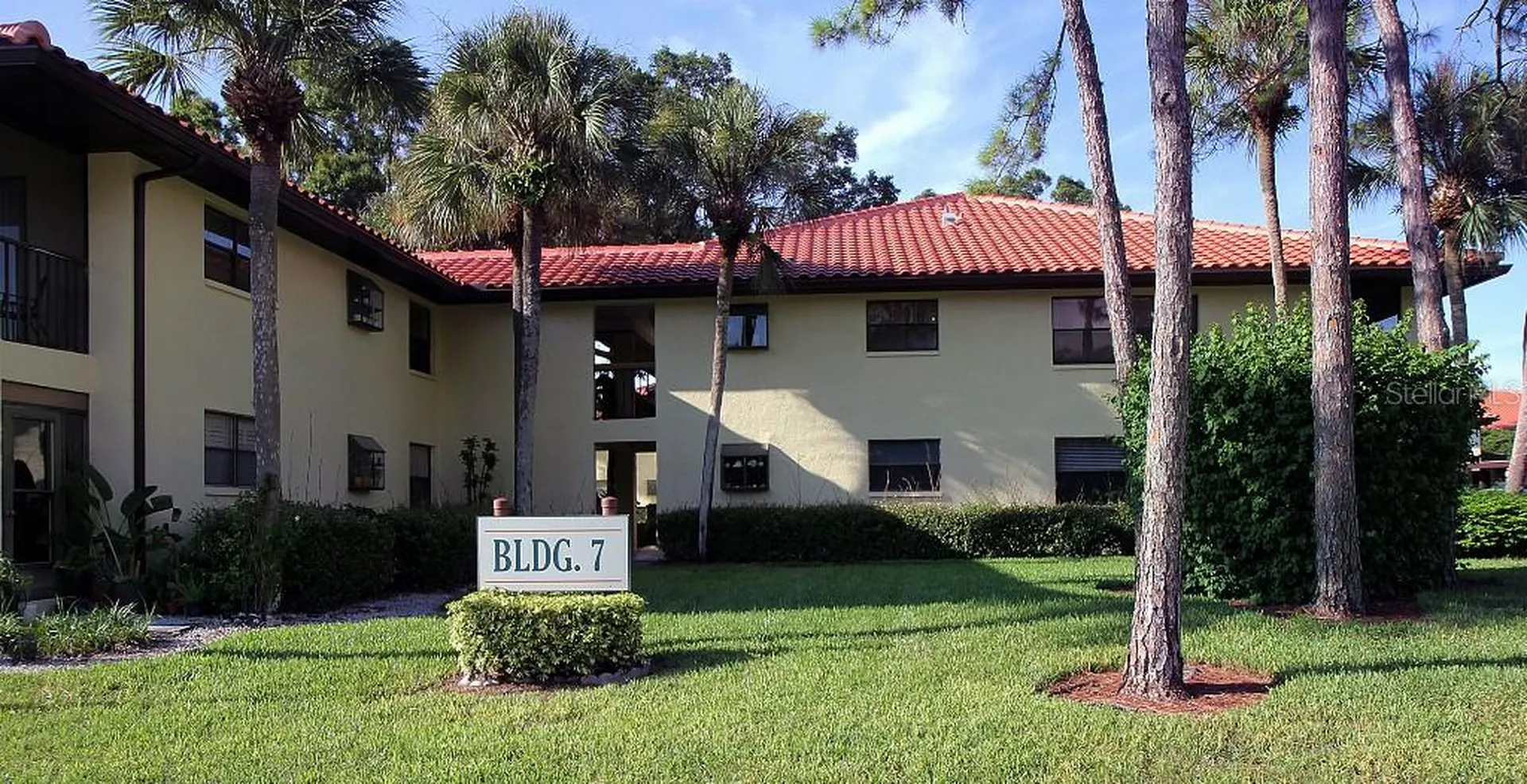 704 Hammock Pine Boulevard Clearwater FL 33761