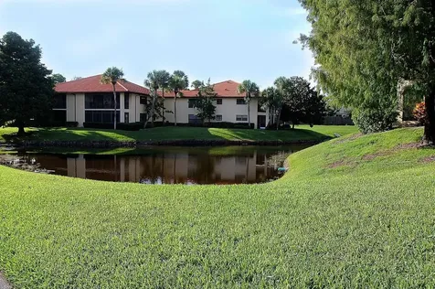 704 Hammock Pine Boulevard Clearwater FL 33761