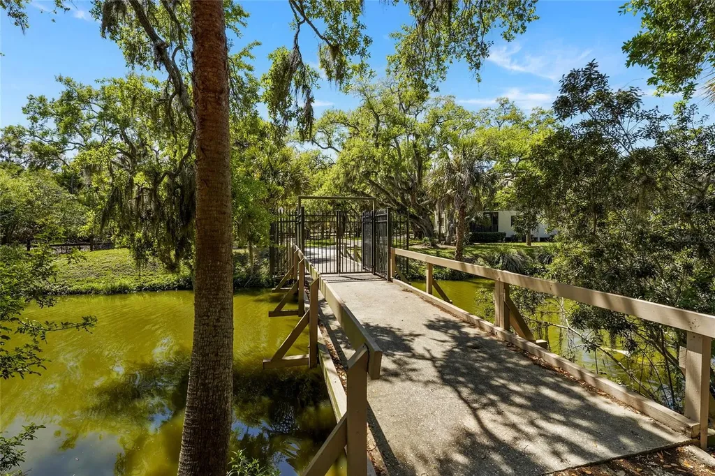 3324 Thornwood Road Sarasota FL 34231