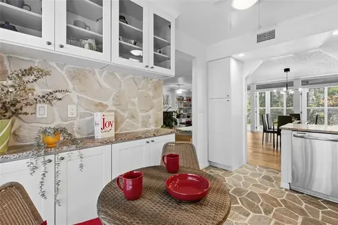 3324 Thornwood Road Sarasota FL 34231
