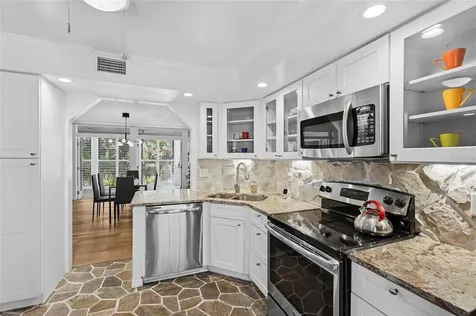 3324 Thornwood Road Sarasota FL 34231