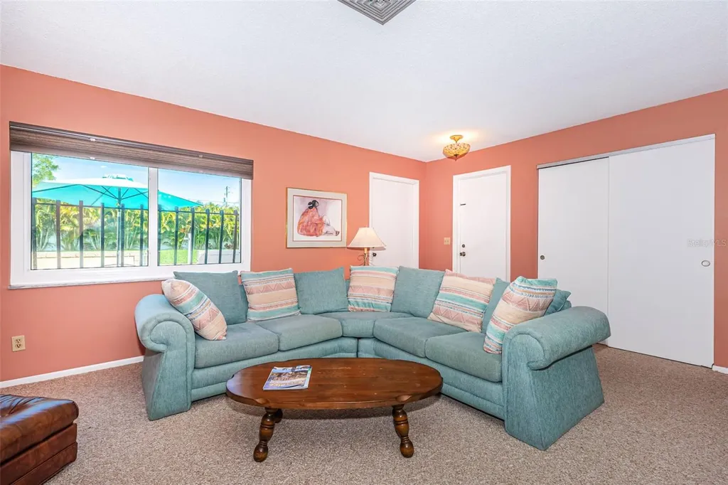 4106 53rd Avenue S St Petersburg FL 33711