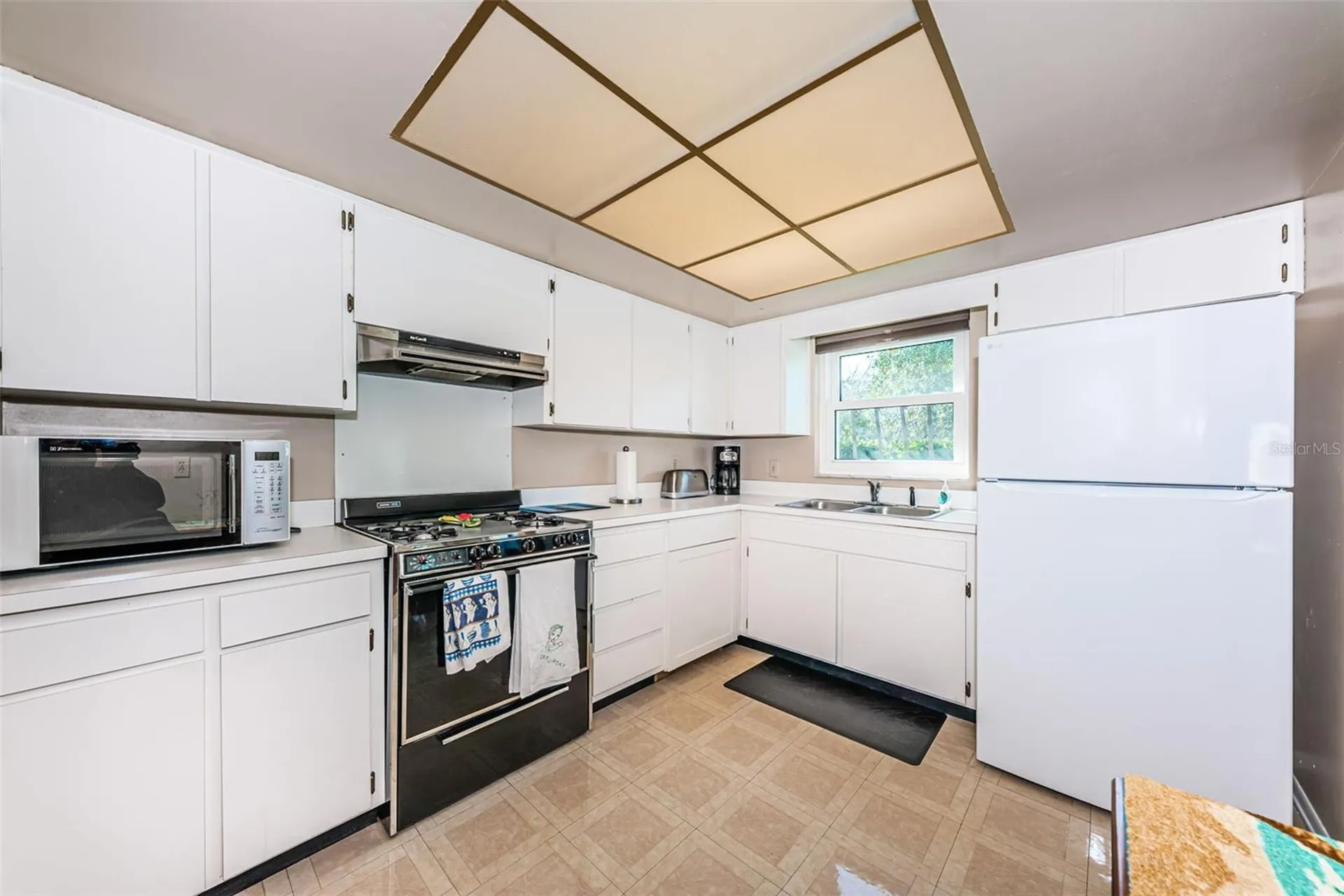 4106 53rd Avenue S St Petersburg FL 33711