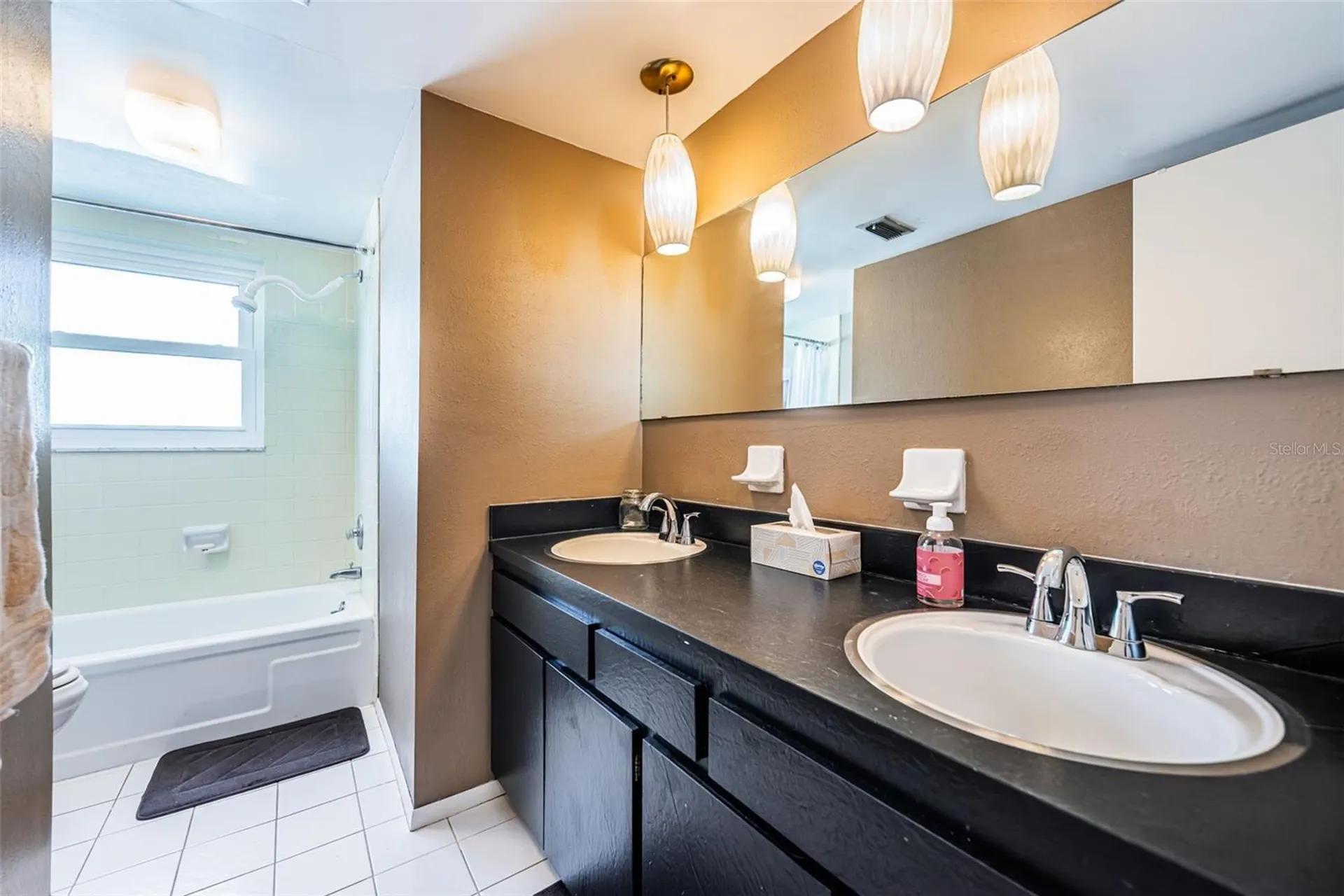 4106 53rd Avenue S St Petersburg FL 33711
