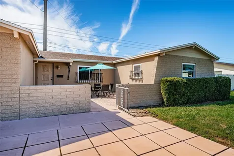 4106 53rd Avenue S St Petersburg FL 33711