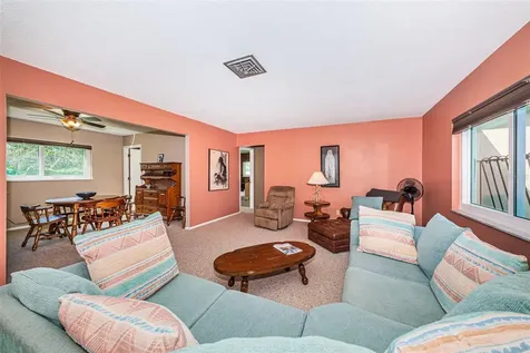 4106 53rd Avenue S St Petersburg FL 33711