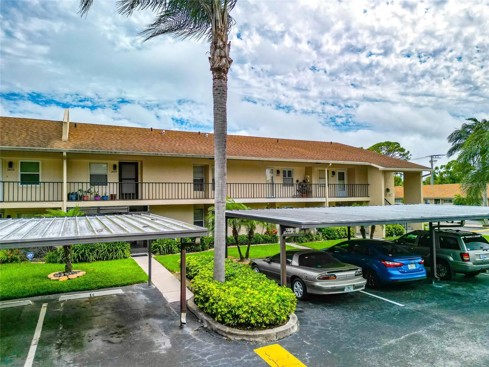 2657 Woodgate Lane Sarasota FL 34231