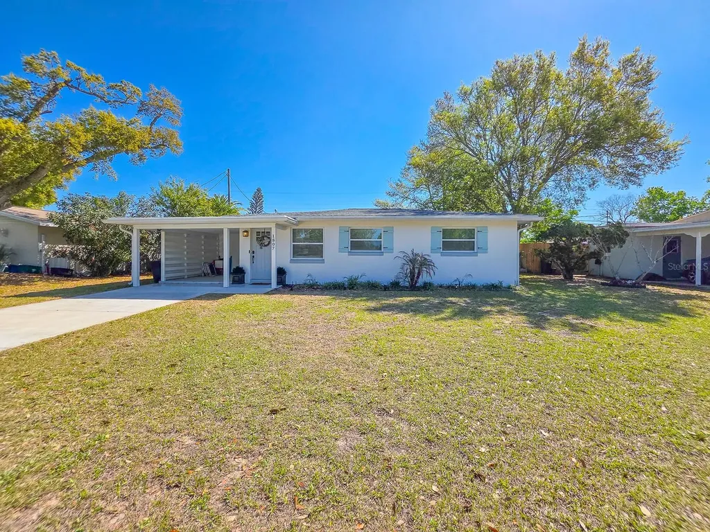 1807 Golfview Boulevard South Daytona FL 32119