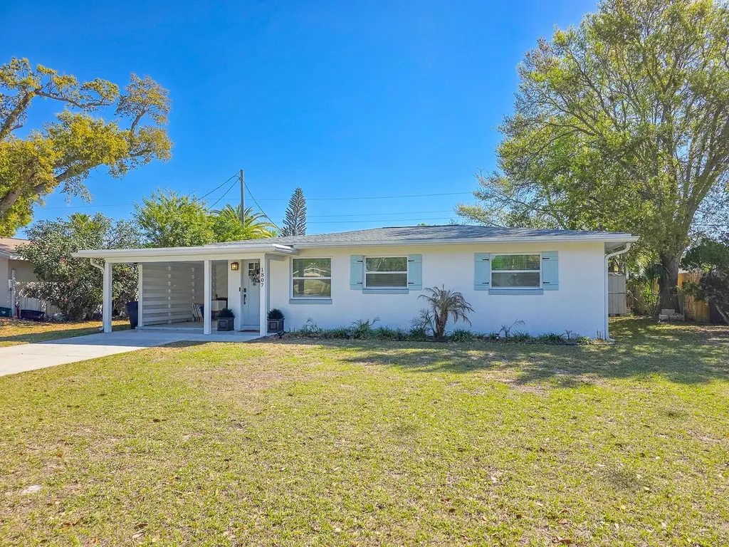 1807 Golfview Boulevard South Daytona FL 32119