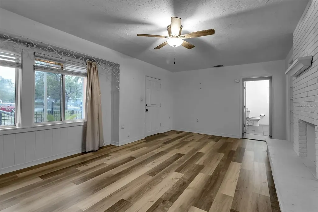 1008 16th Avenue W Bradenton FL 34205