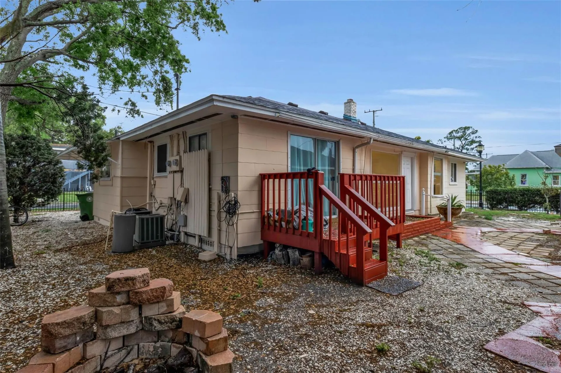 1008 16th Avenue W Bradenton FL 34205
