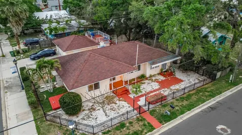 1008 16th Avenue W Bradenton FL 34205