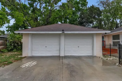 1008 16th Avenue W Bradenton FL 34205