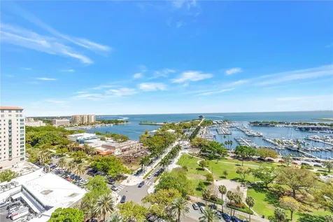 180 Beach Drive NE St Petersburg FL 33701