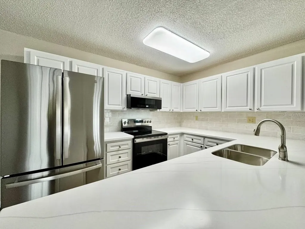 3323 Crystal Court E Palm Harbor FL 34685