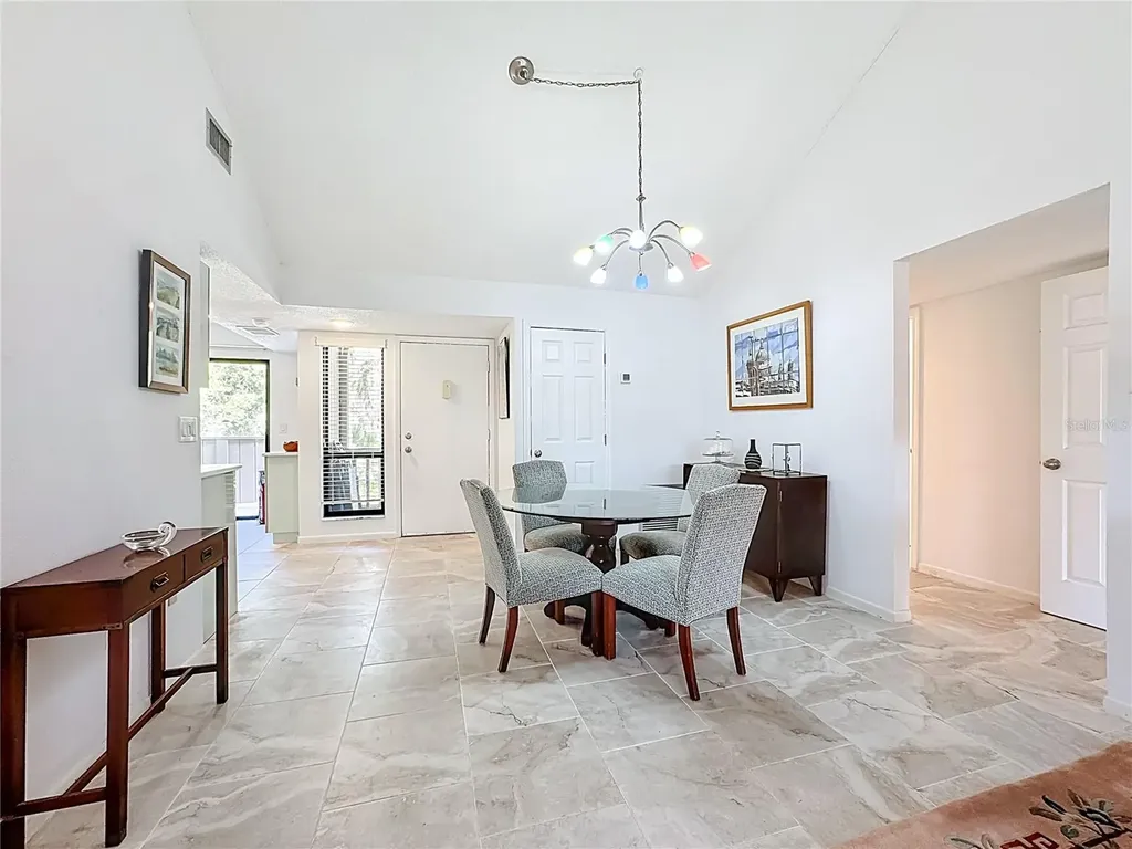 1617 Brookhouse Drive Sarasota FL 34231