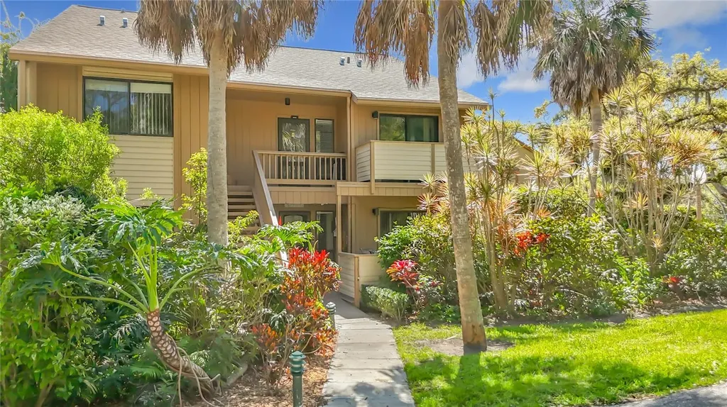 1617 Brookhouse Drive Sarasota FL 34231