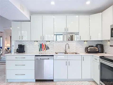 1617 Brookhouse Drive Sarasota FL 34231