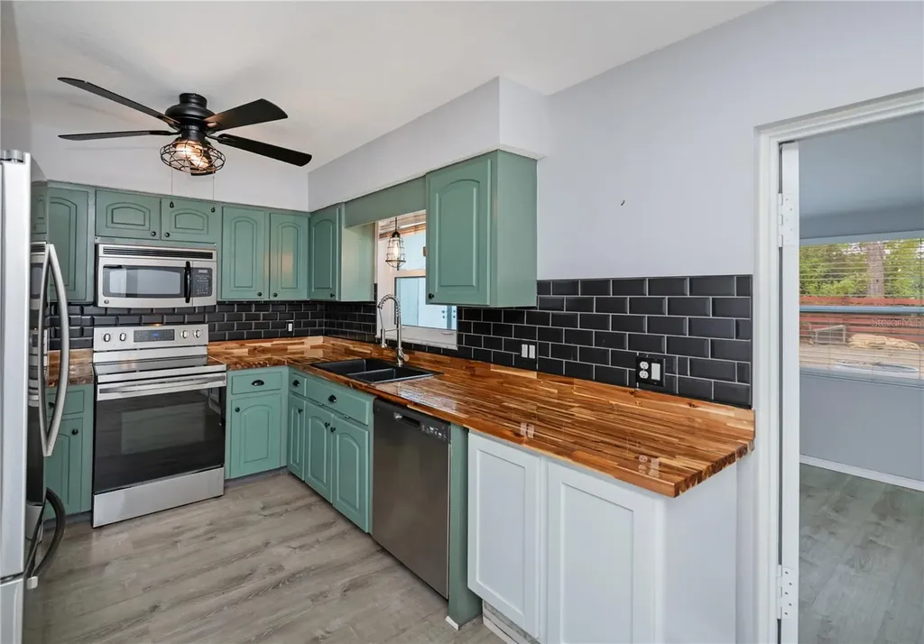 9601 Gulfstream Boulevard Englewood FL 34224