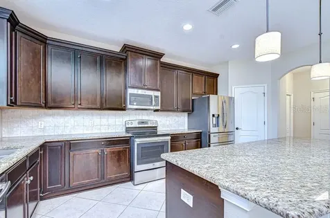 871 Vino Verde Circle Brandon FL 33511
