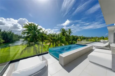 G8 Atlantic Drive, 7000 Bahia Beach Boulevard Rio Grande PR 00745