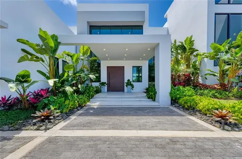 G8 Atlantic Drive, 7000 Bahia Beach Boulevard Rio Grande PR 00745