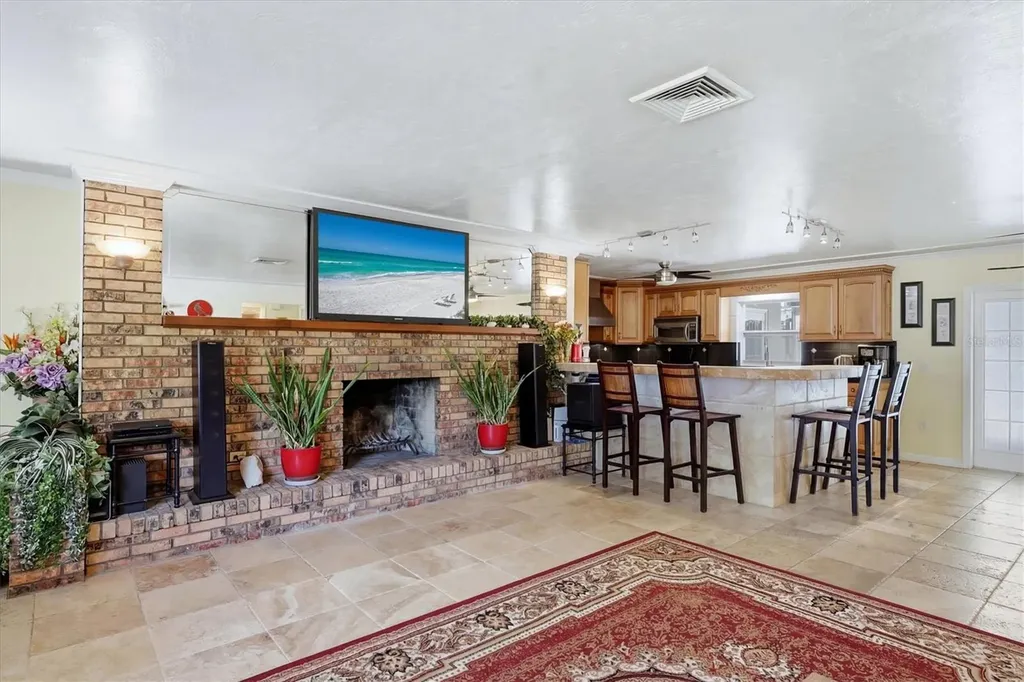 1534 Georgetowne Lane Sarasota FL 34232