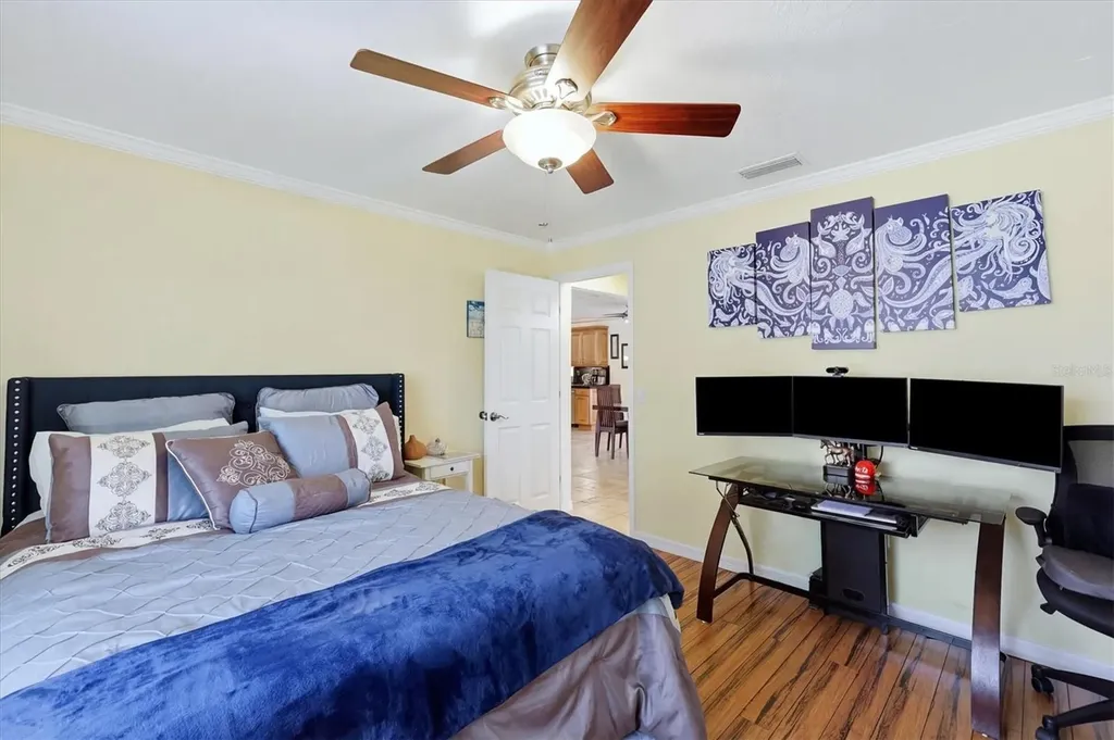 1534 Georgetowne Lane Sarasota FL 34232