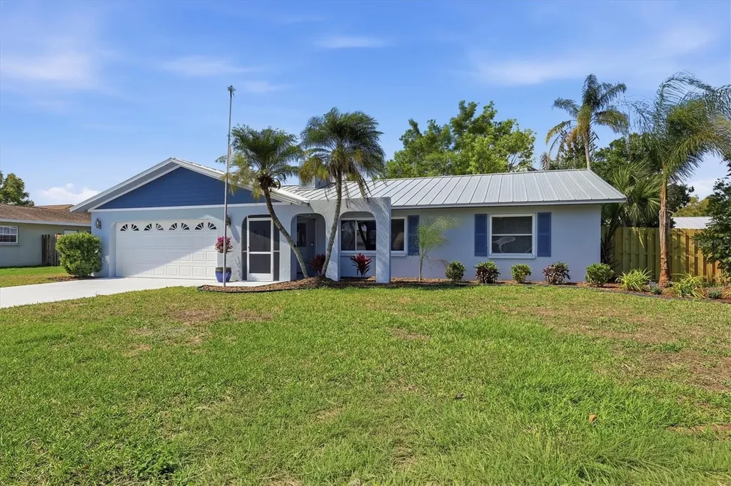 1534 Georgetowne Lane Sarasota FL 34232