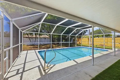 1534 Georgetowne Lane Sarasota FL 34232