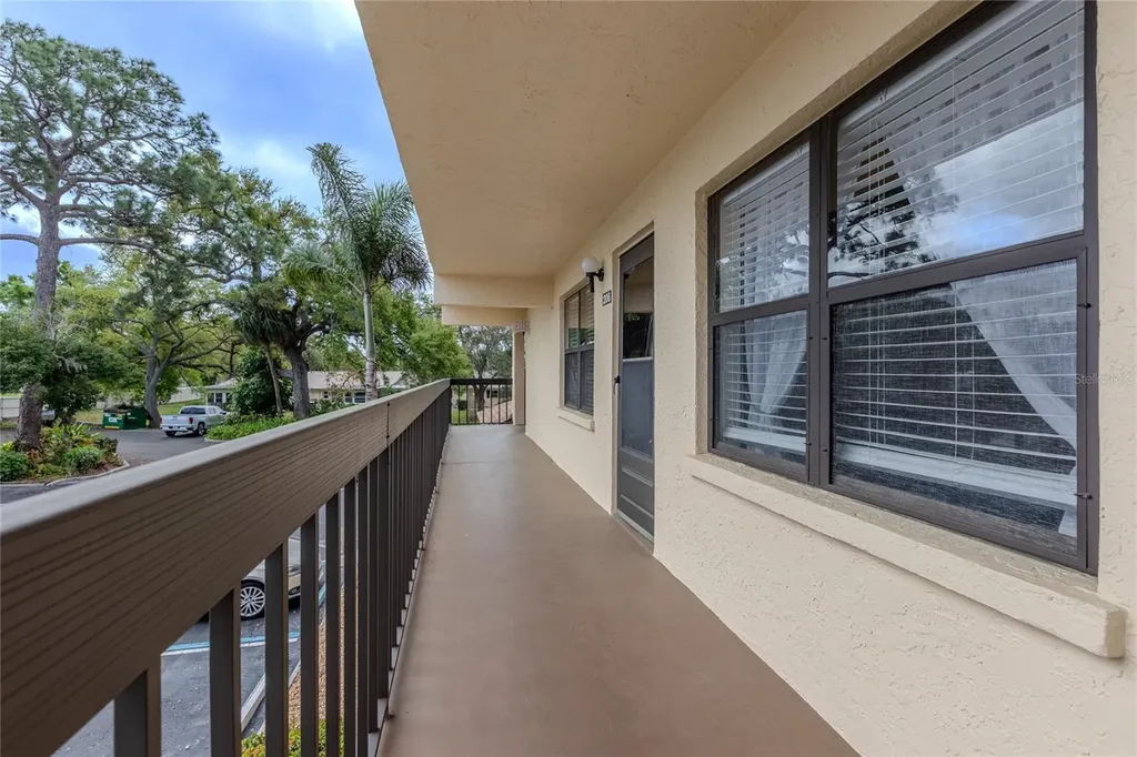 305 30th Avenue W Bradenton FL 34205