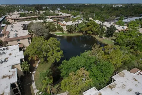 305 30th Avenue W Bradenton FL 34205
