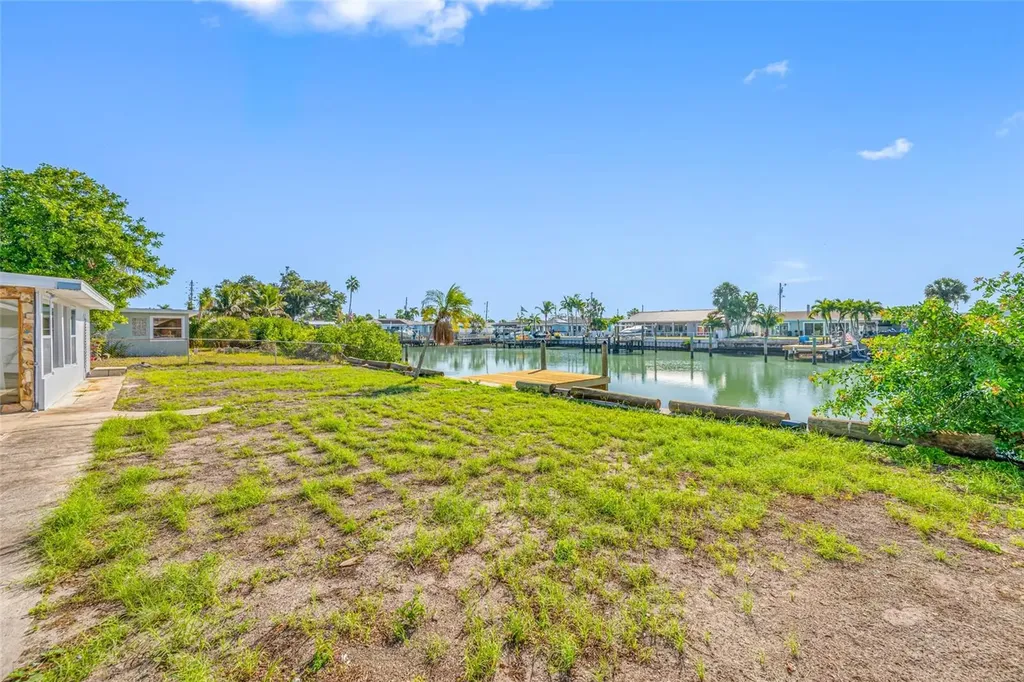 7930 Causeway Boulevard S St Petersburg FL 33707