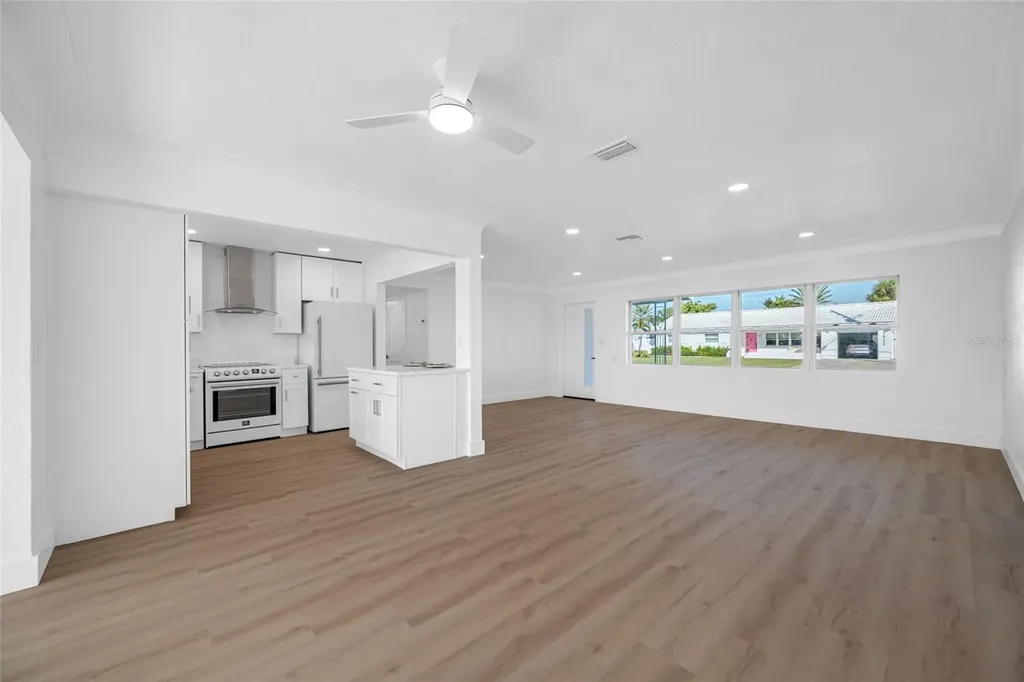 7930 Causeway Boulevard S St Petersburg FL 33707