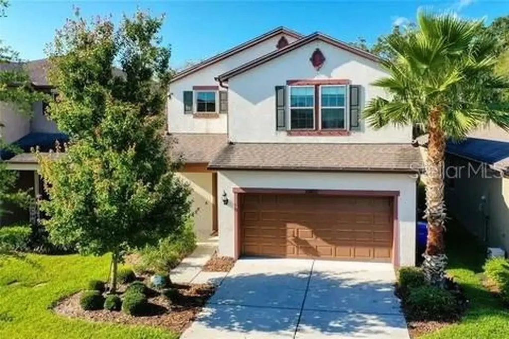 6402 Yellow Buckeye Drive Riverview FL 33578