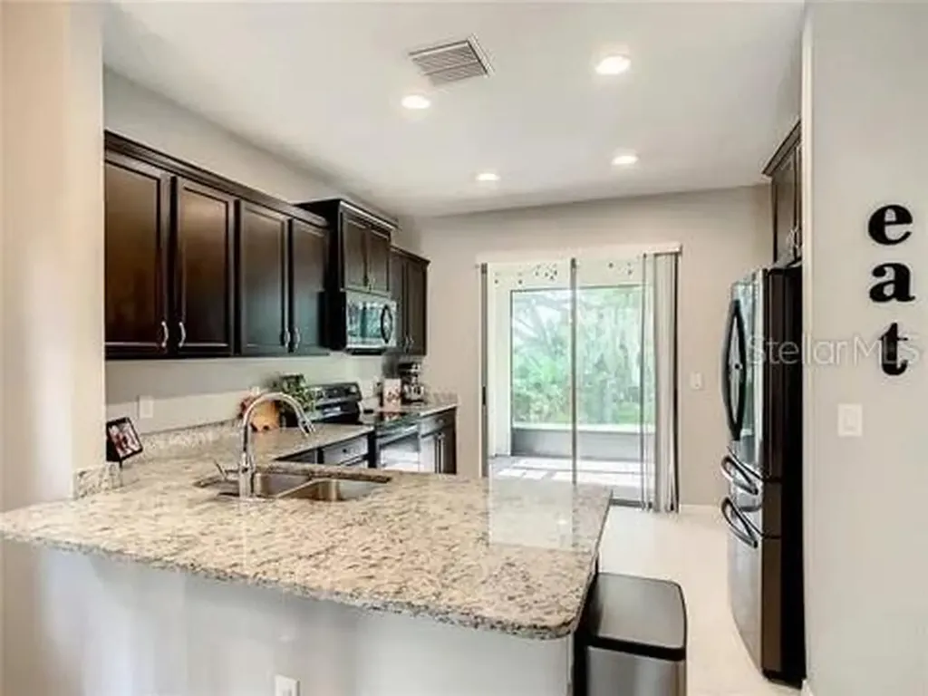 6402 Yellow Buckeye Drive Riverview FL 33578