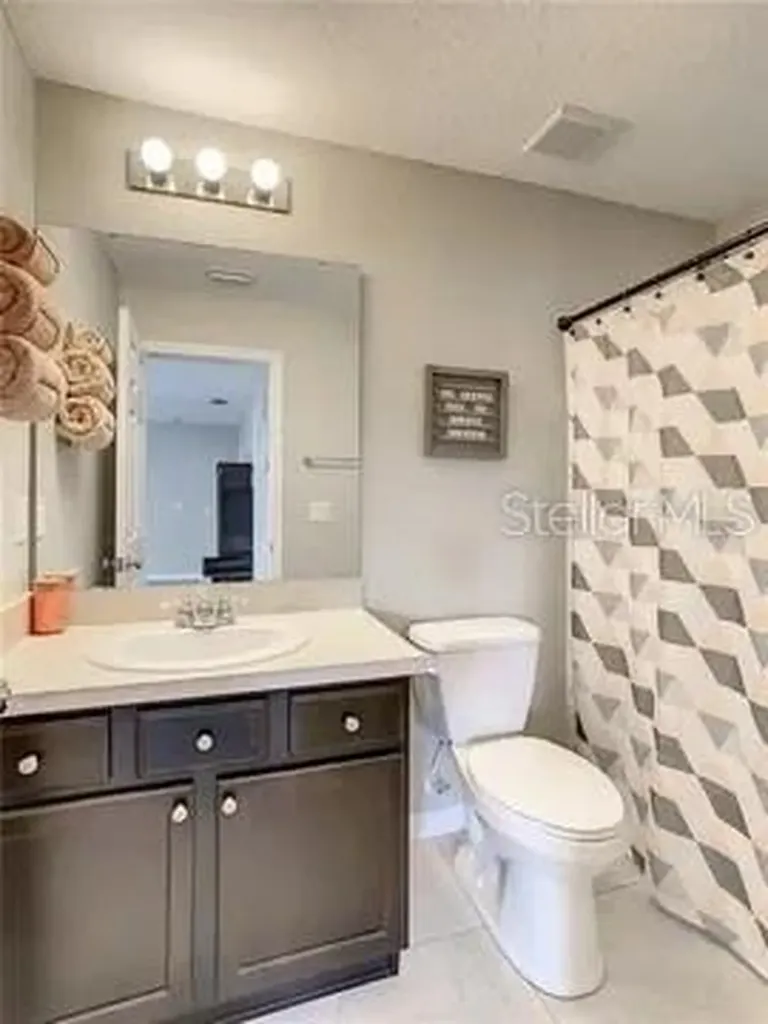 6402 Yellow Buckeye Drive Riverview FL 33578