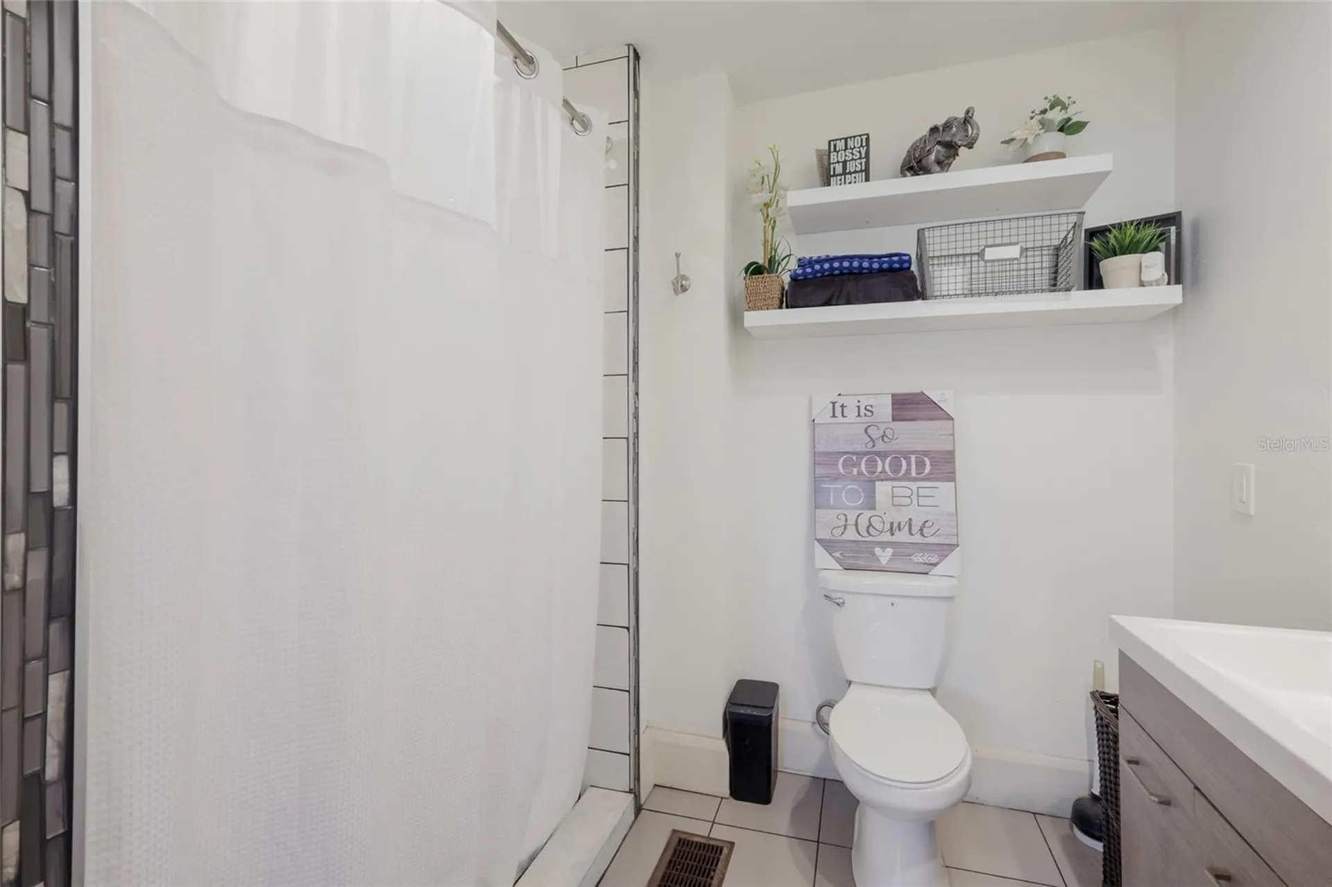 904 W 22nd Street W Bradenton FL 34205
