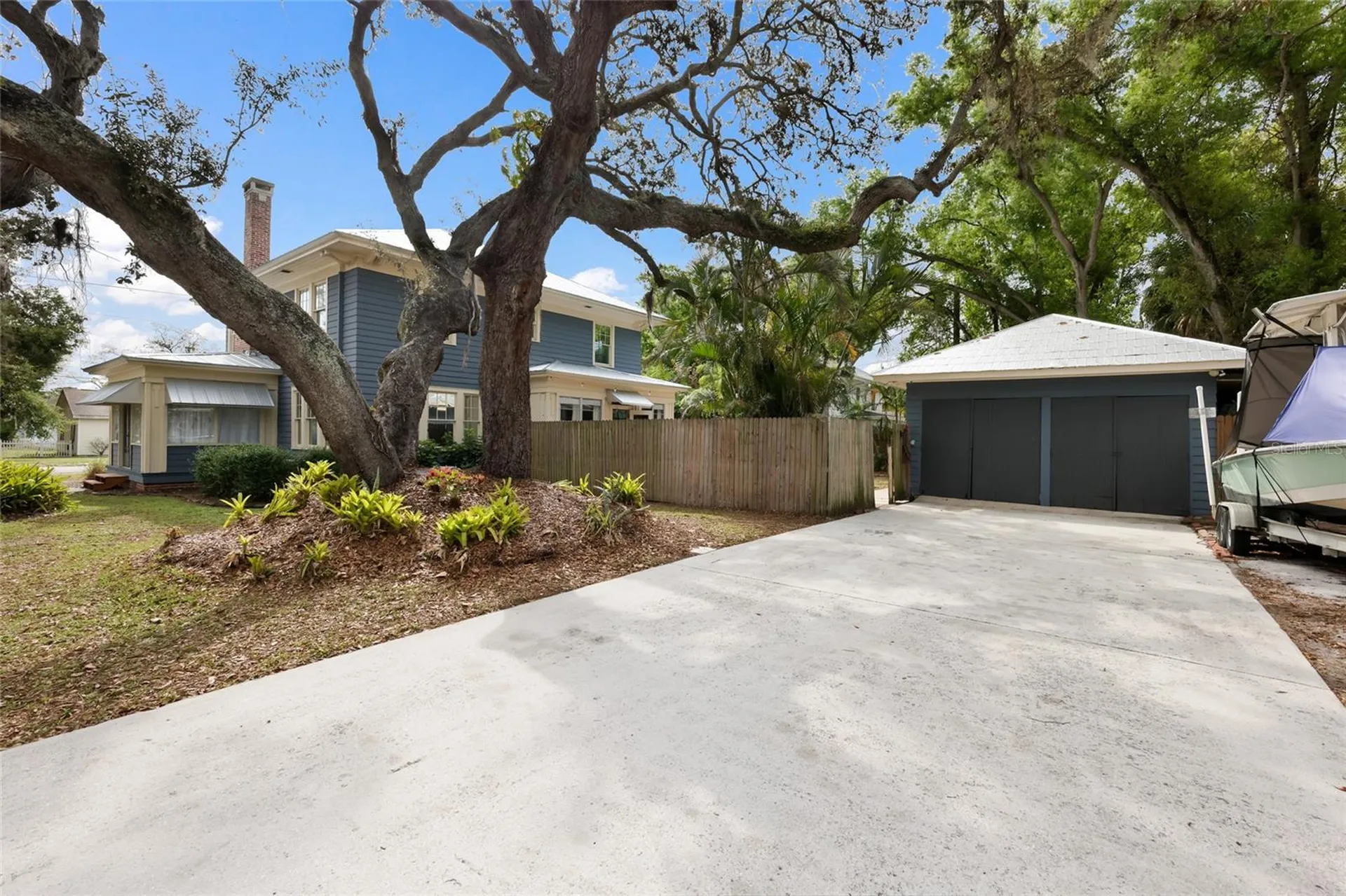 904 W 22nd Street W Bradenton FL 34205