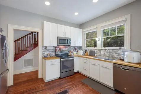 904 W 22nd Street W Bradenton FL 34205