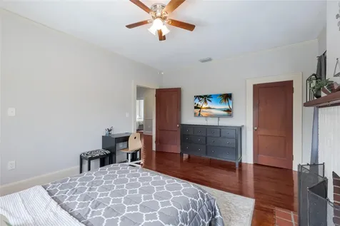904 W 22nd Street W Bradenton FL 34205