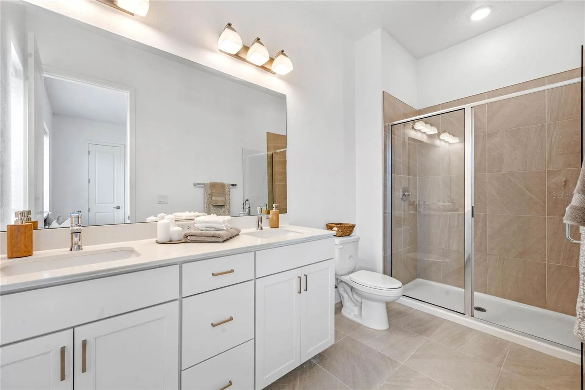 52 W Harding Street Orlando FL 32806